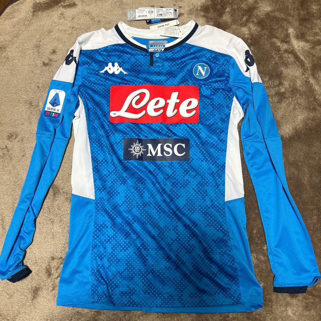 ナポリ Mertens