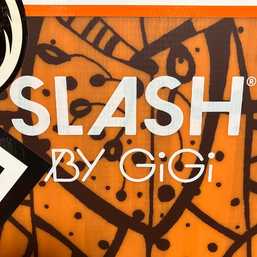 42 SLASH スラッシュ　gigiruf ギギラフ　スノーボード　板　ボード