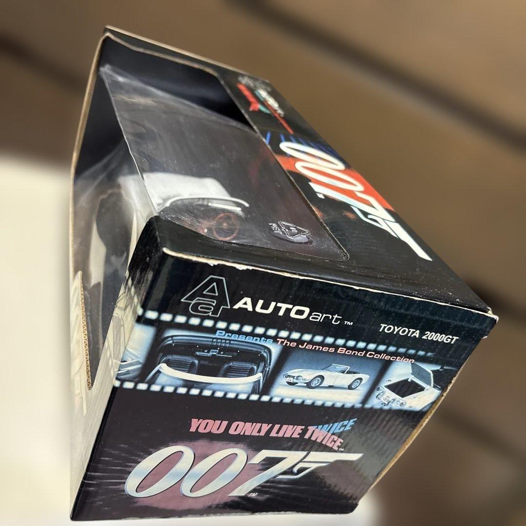 オートアート　007 ボンドカー　トヨタ2000GT (オープン)新品　未使用