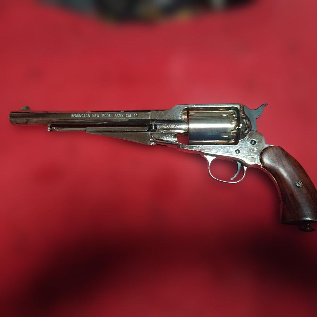 Remington New Model Army .44 リボルバー