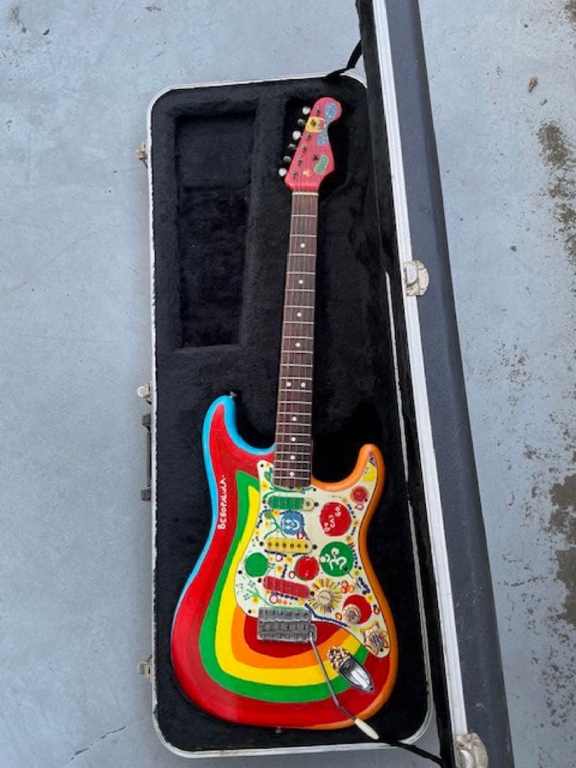 Fender  62型、ストラトキャスタージョージハリソンのロッキー仕様 超レア
