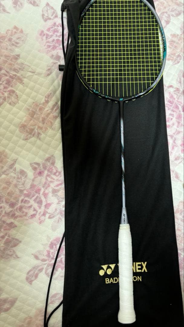 YONEX バドミントンラケット アストロクスツアー