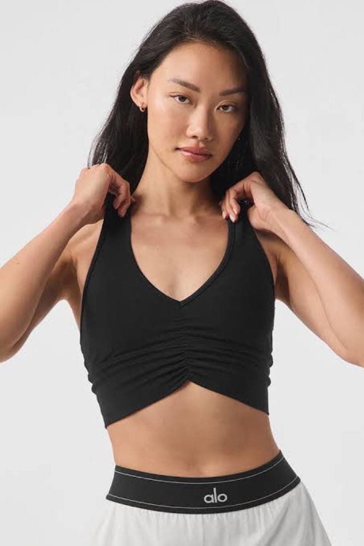 美品　alo yoga Wild Thing Bra xs ブラック