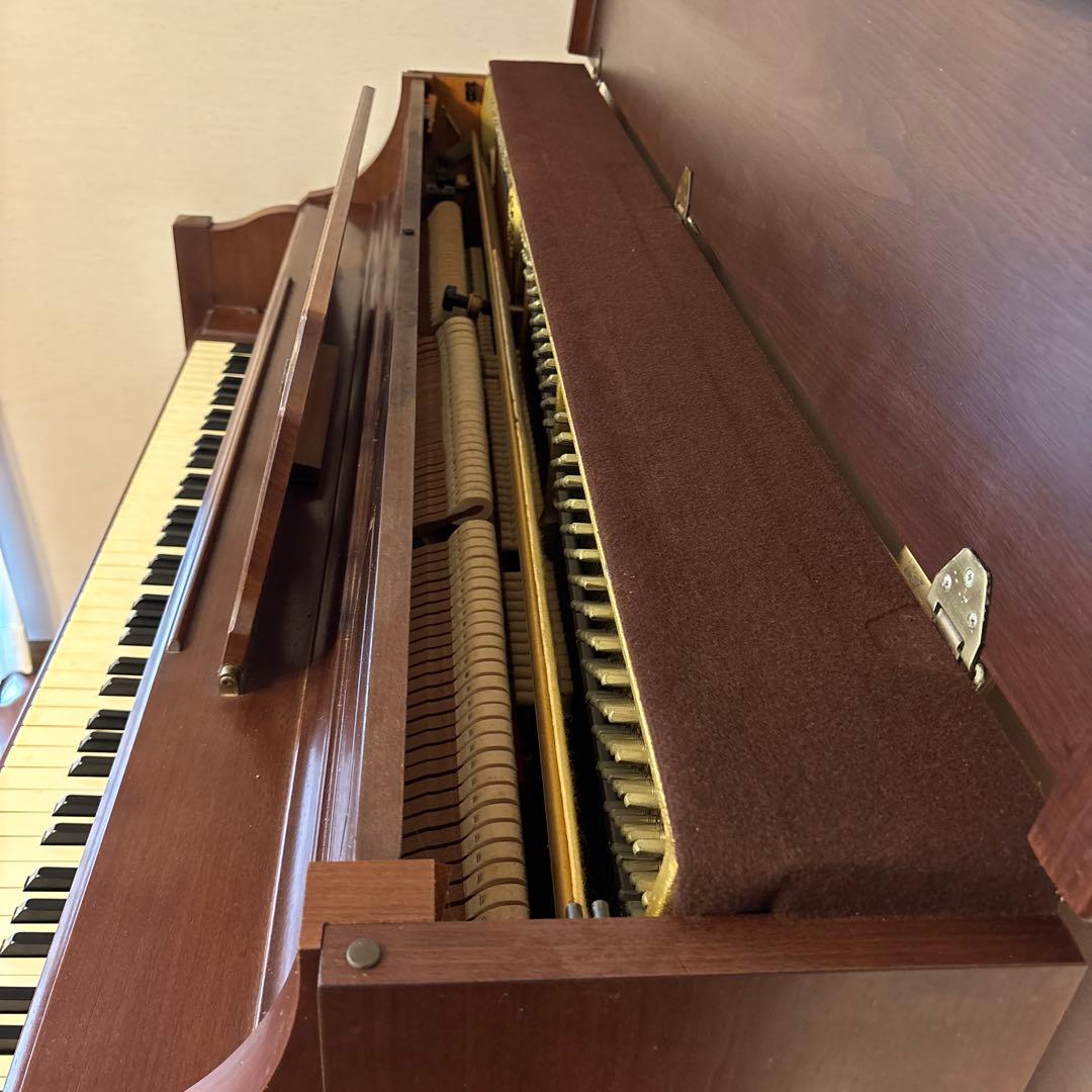 【R.7年11月調律・整調済】 KAWAI ピアノKL-62WI 椅子他付属品有