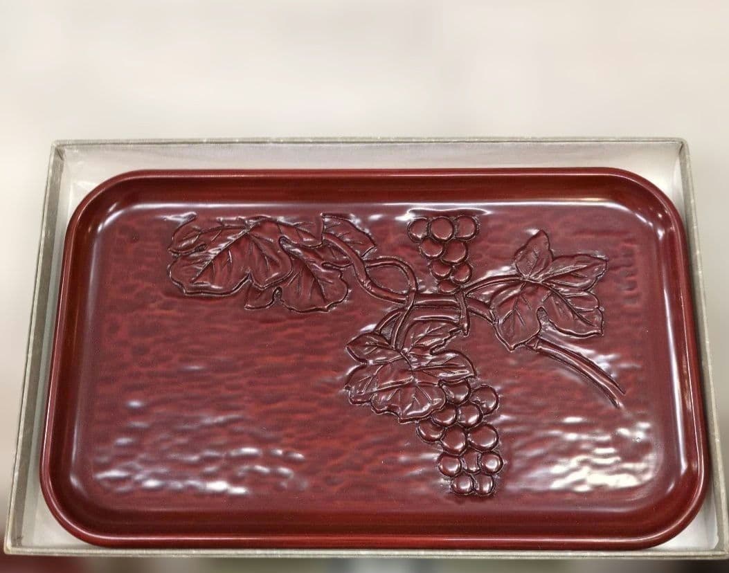 鎌倉彫、漆器 ぶどう彫刻 盆