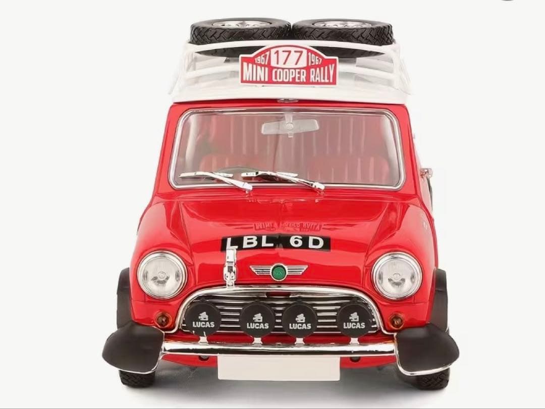 ミニクーパー モンテカルロ ラリー1967 177号車 1/18 赤 新品未使用