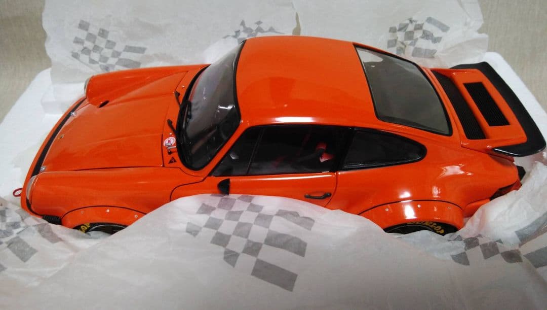 エグゾト　ポルシェ934RSR 1/18