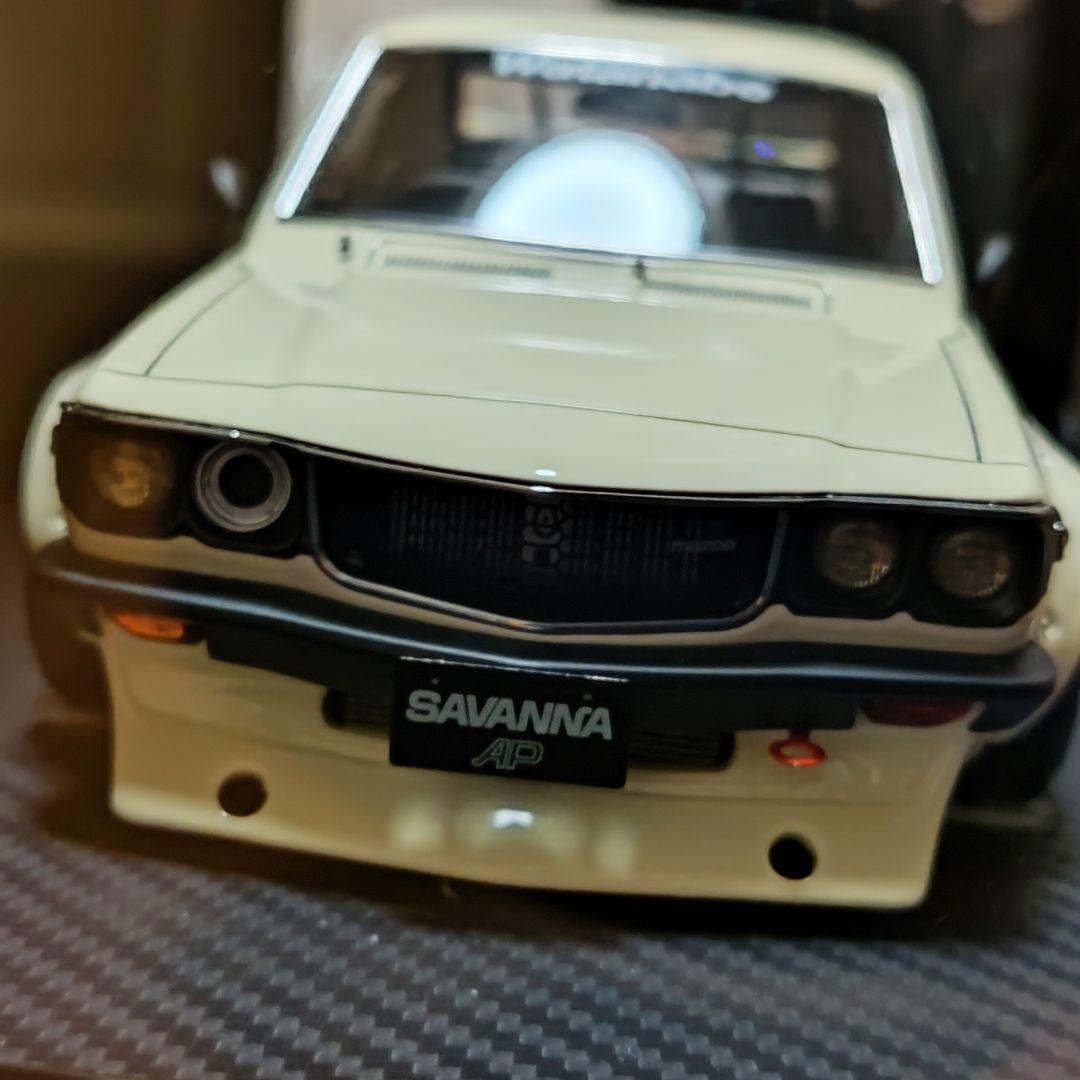 1/18ミニカー