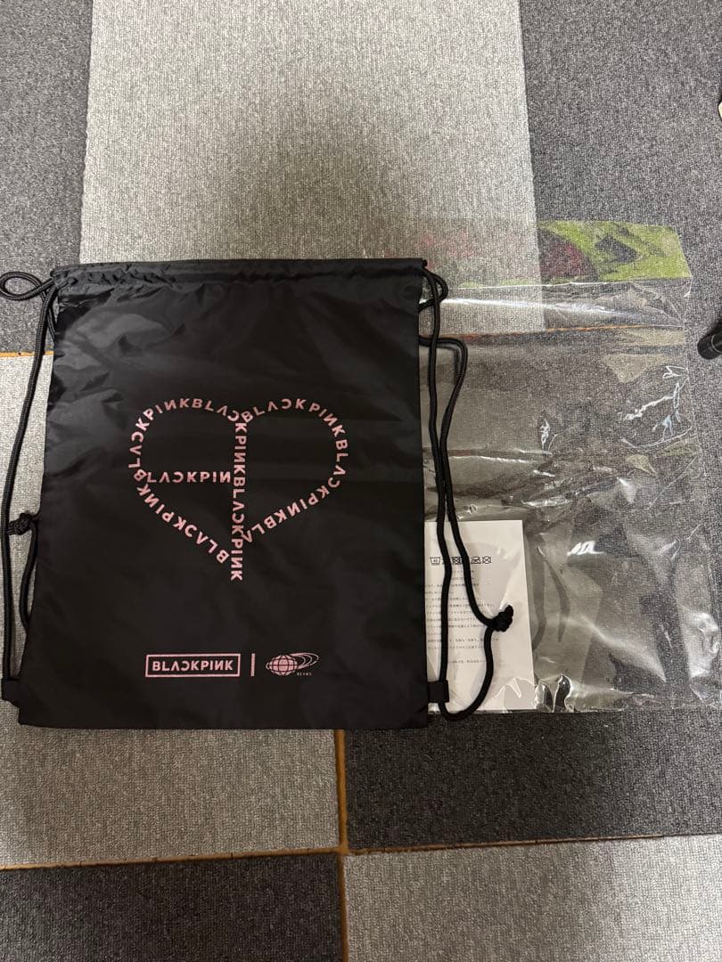 BLACKPINK ナイロン巾着バッグ