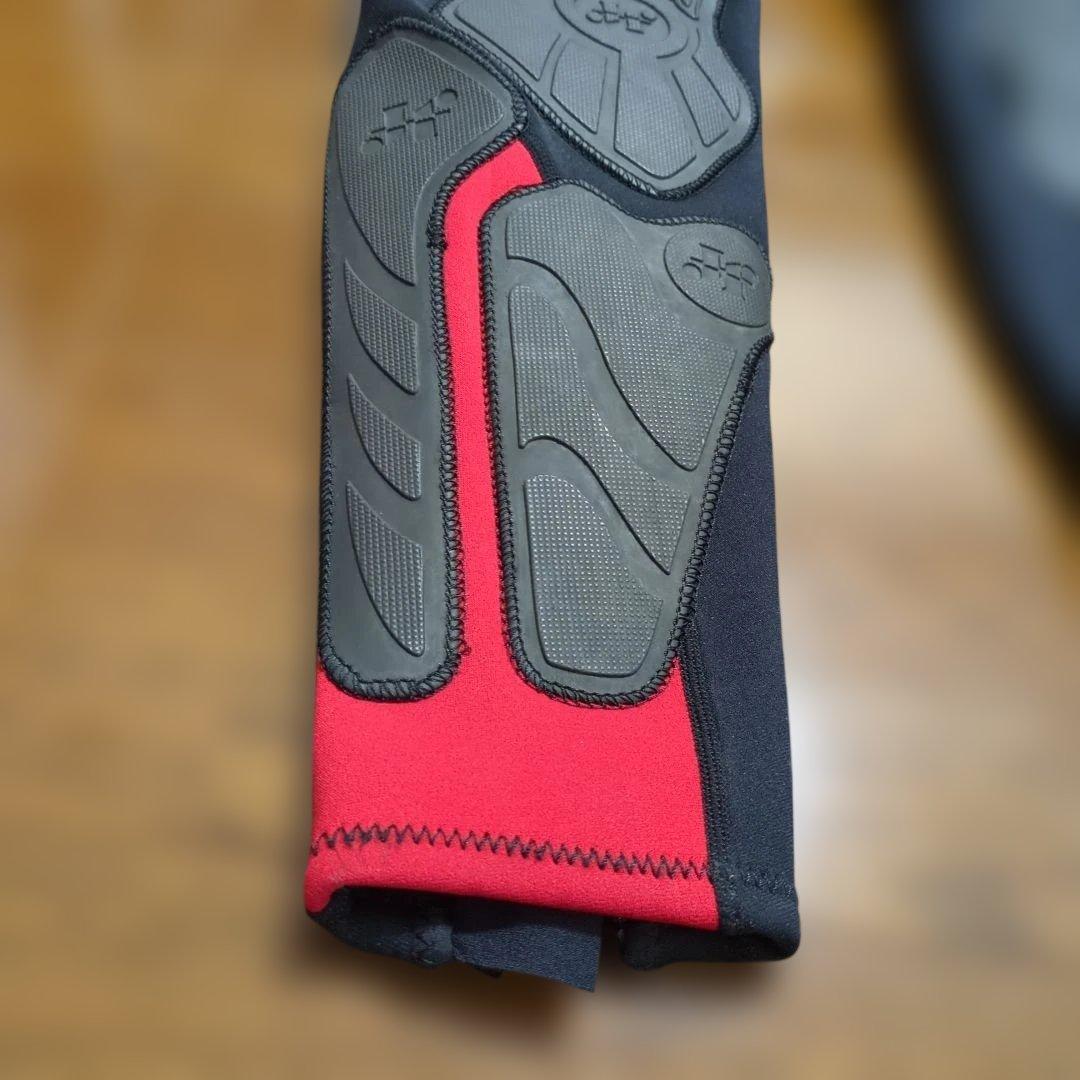 ウェットスーツ　ジパソン　ZIPATHONG　赤黒　メンズ　ジェットスキー用