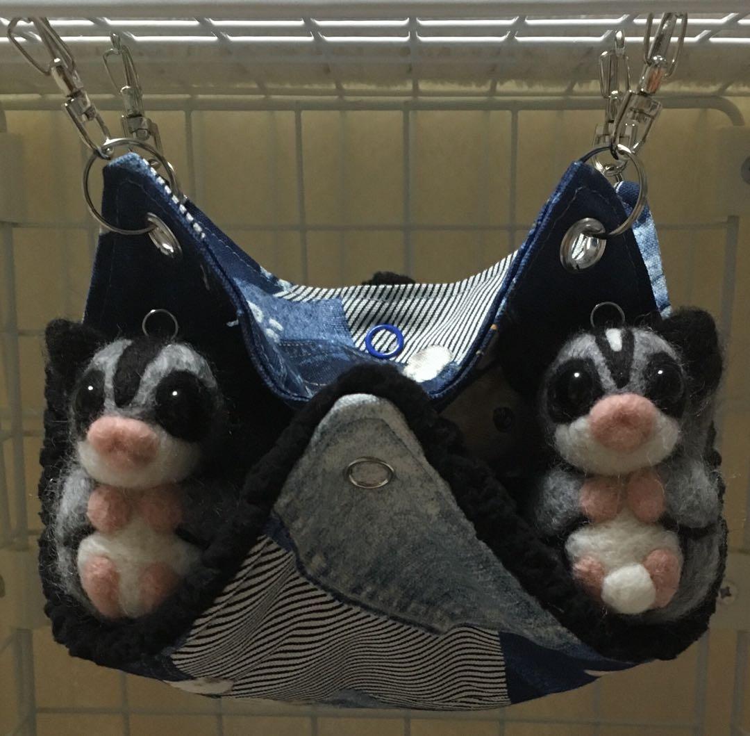 モモンガハウス(猫・デニム柄)  ボア黒  2000円