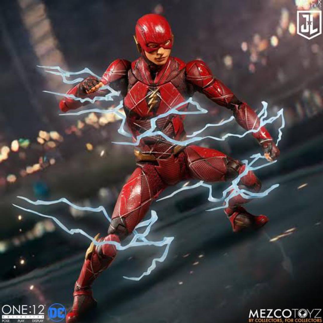 MEZCO ONE 12 フラッシュ　中古美品