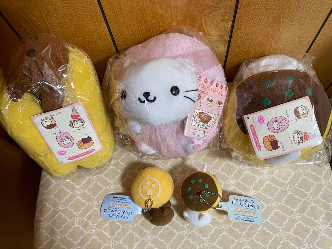 にゃんにゃんにゃんこ にゃんこ まつり　ぬいぐるみBIG 他
