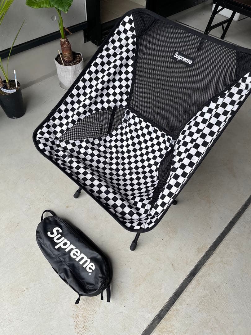 激レア Supreme シュプリーム Helinox ヘリノックス 椅子 チェア
