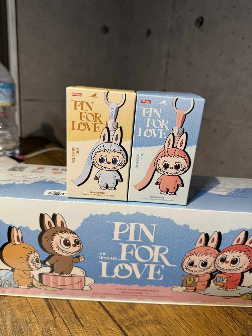 【正規品・未開封】Labubu Pin For Love A-M N-Z 2箱