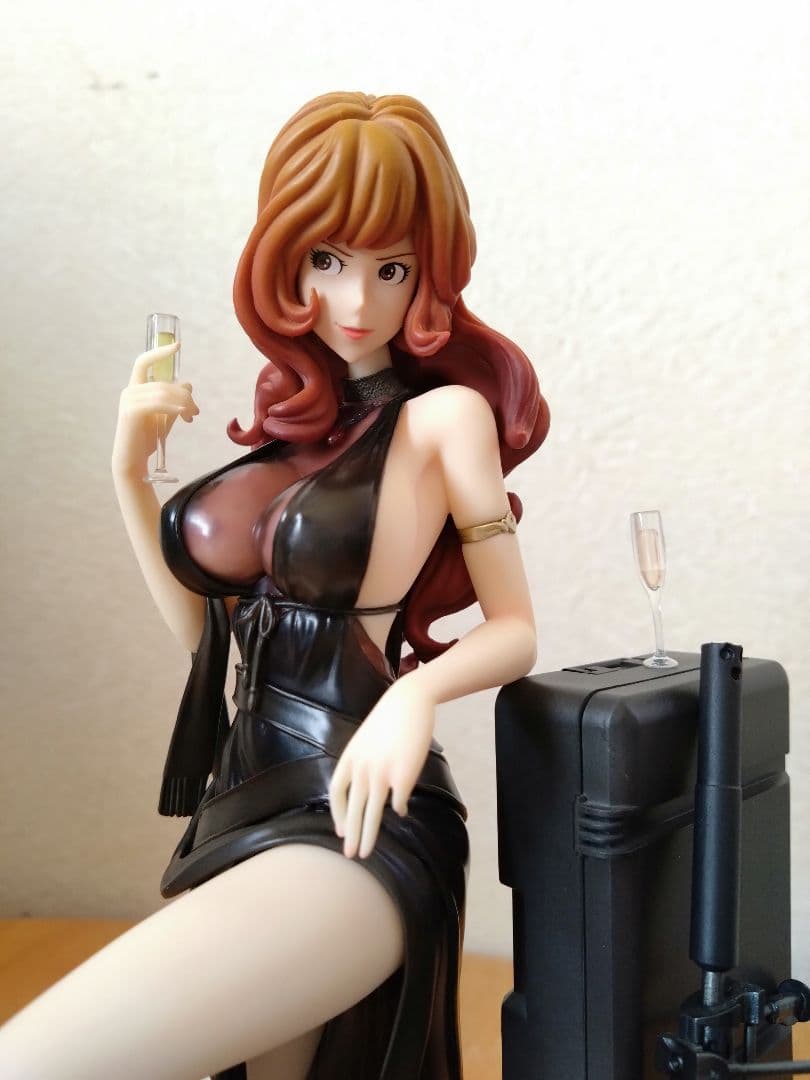 峰不二子フィギュア　　ver2