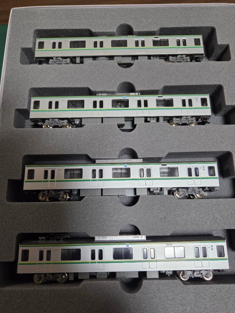 KATO 10-1605/1606　東京メトロ　千代田線16000系(5次車)