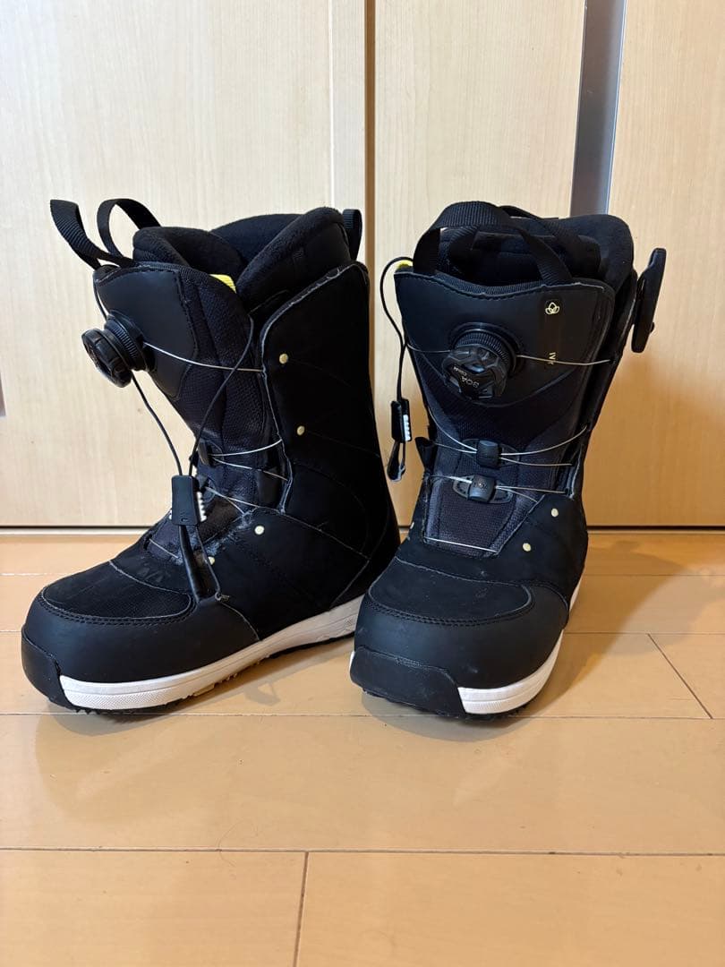 Salomon スノーボードブーツ ブラック 子ども用女性用