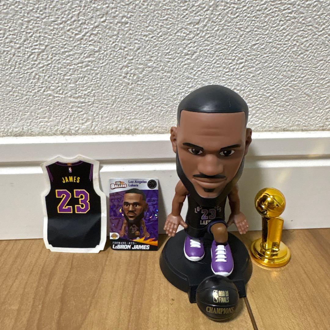 nba ballers レブロン　LeBron James フィギュア