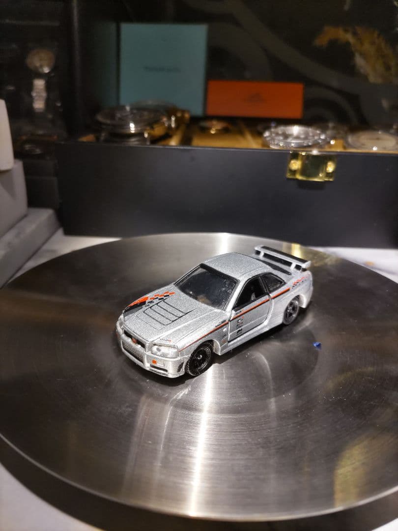 トミカ GTR R34