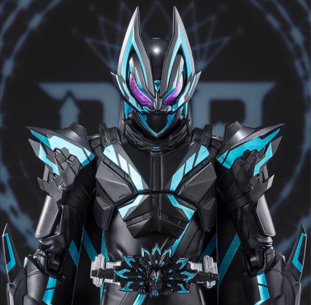 輸送箱未開封　S.H.Figuarts 仮面ライダーXギーツ
