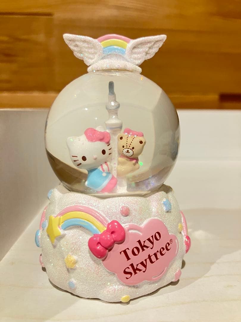 ハローキティ 東京スカイツリー スノードーム　Tokyo skytree