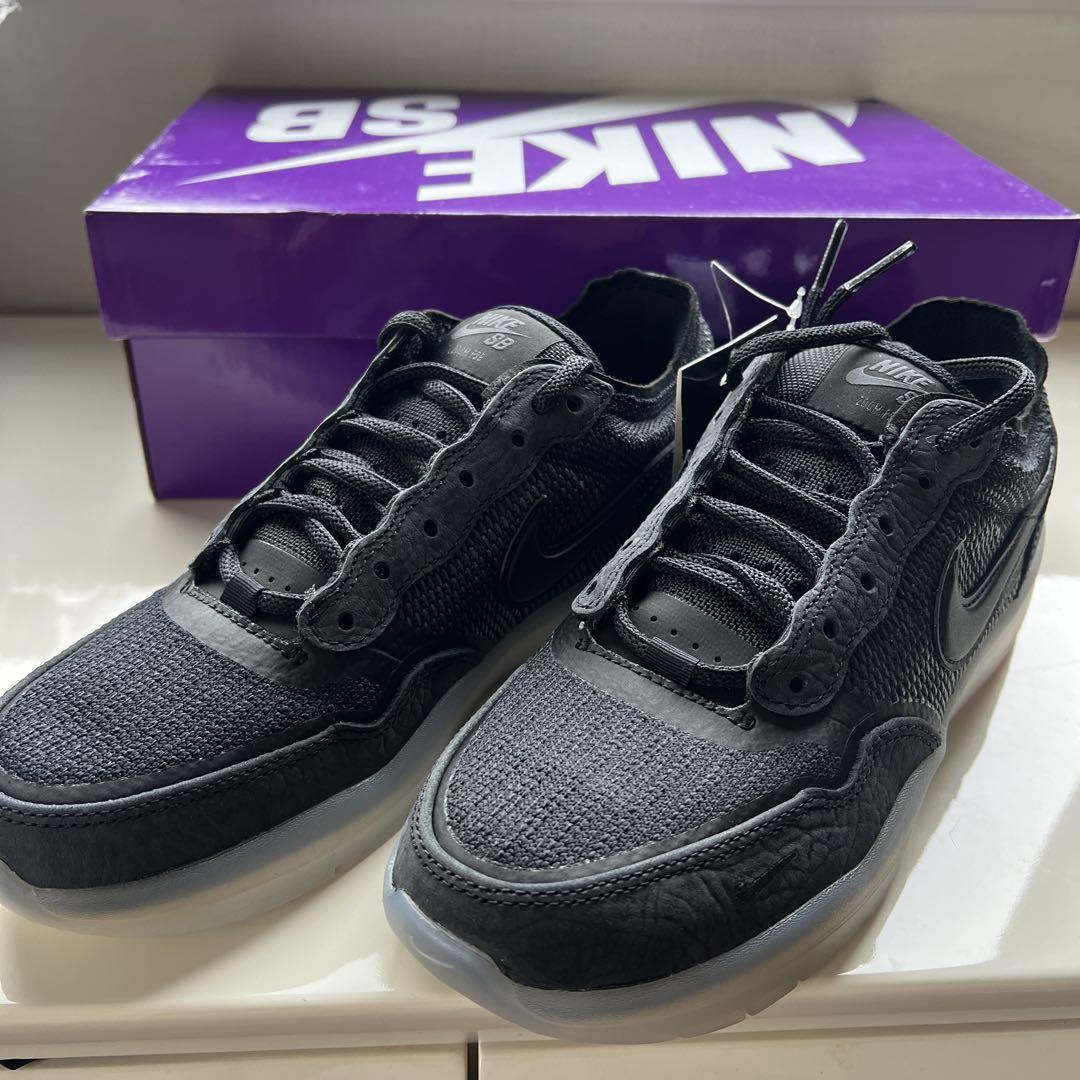 スケートボード 24cm Nike SB PS8
