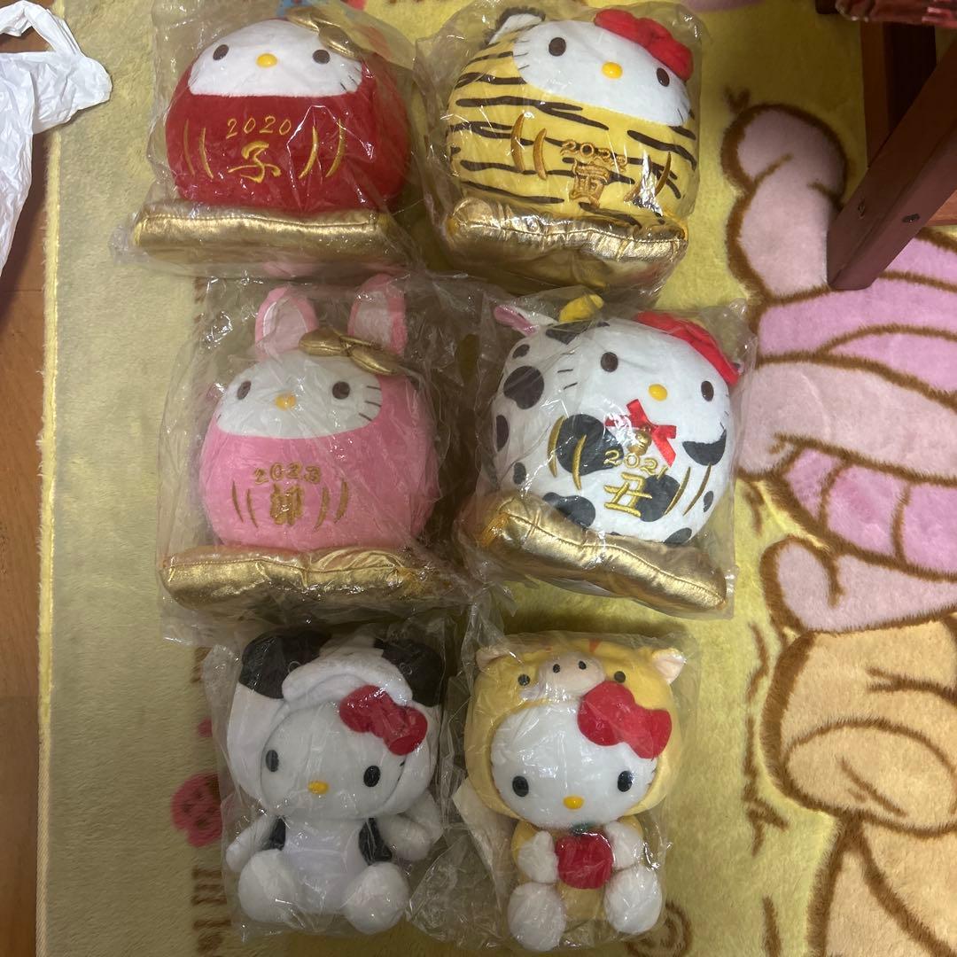ヤクルト　キティーちゃん　ぬいぐるみ