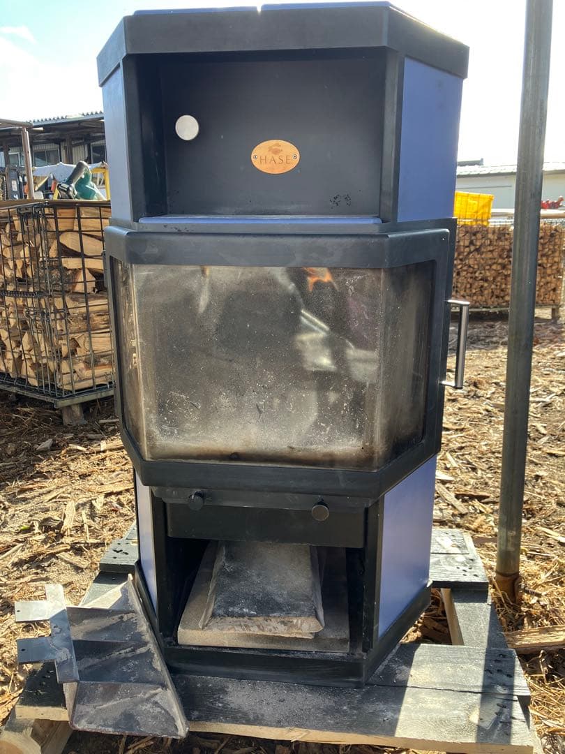 ＨＥＳＥ　薪ストーブ　中古品