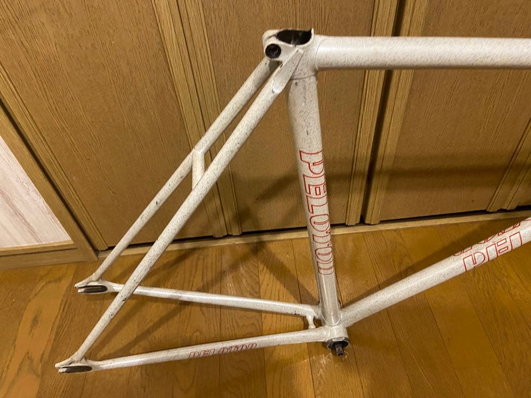 PELOTON ホワイトフレーム njs 競輪　トラックフレーム　ピスト