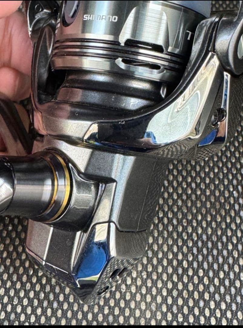 24ツインパワー c2500sxg スピニングリール