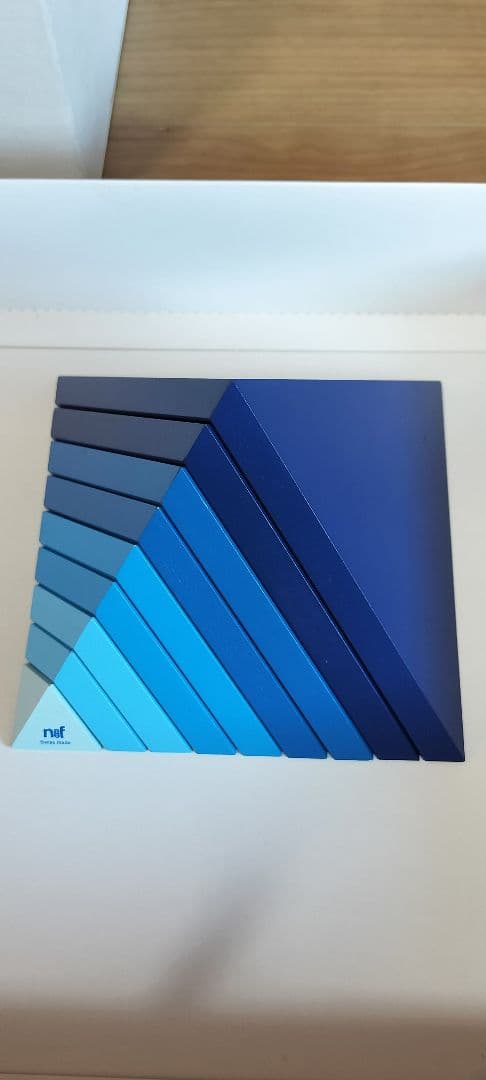 Naef ネフ社　チョープ CHEOP（青） 廃番品