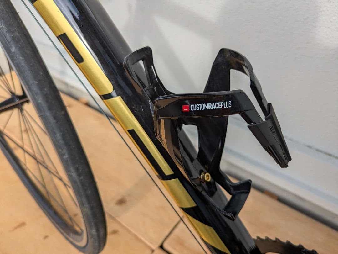 TREK トレック DOMANE AL2 2022年モデル【引き取り希望】