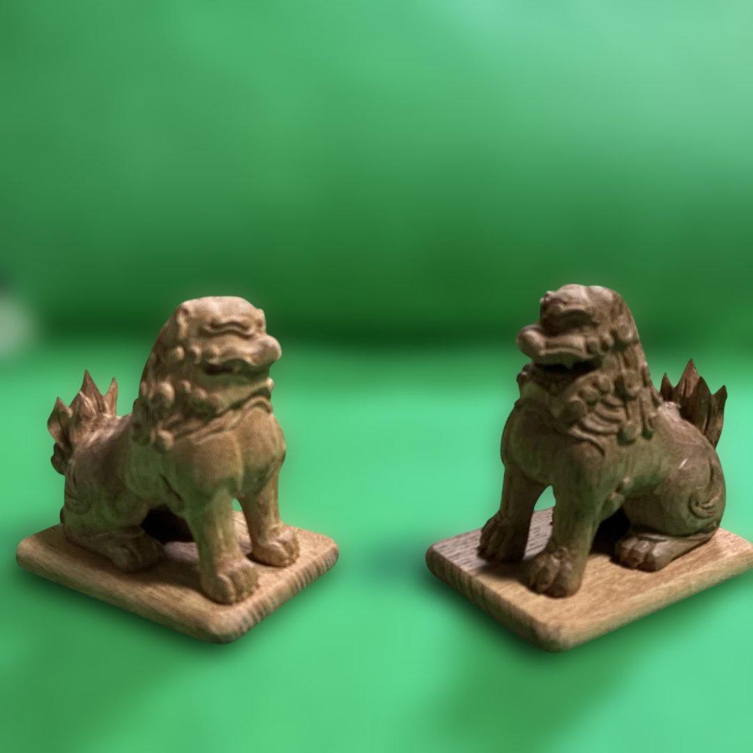 ③ 狛犬　彫り物（けやき材）木製　左右一対