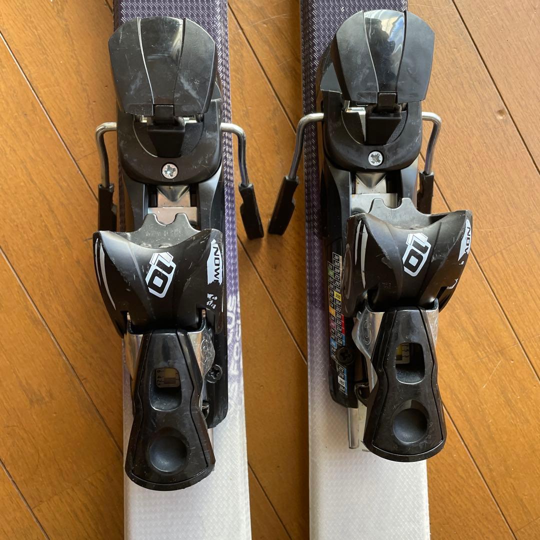SALOMONスキー板ビンディング付