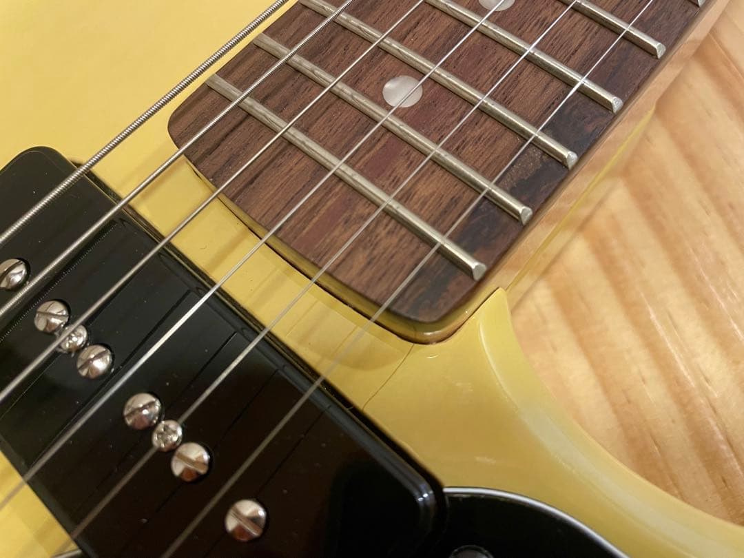 ギター Squier Paranormal Strat-O-Sonic