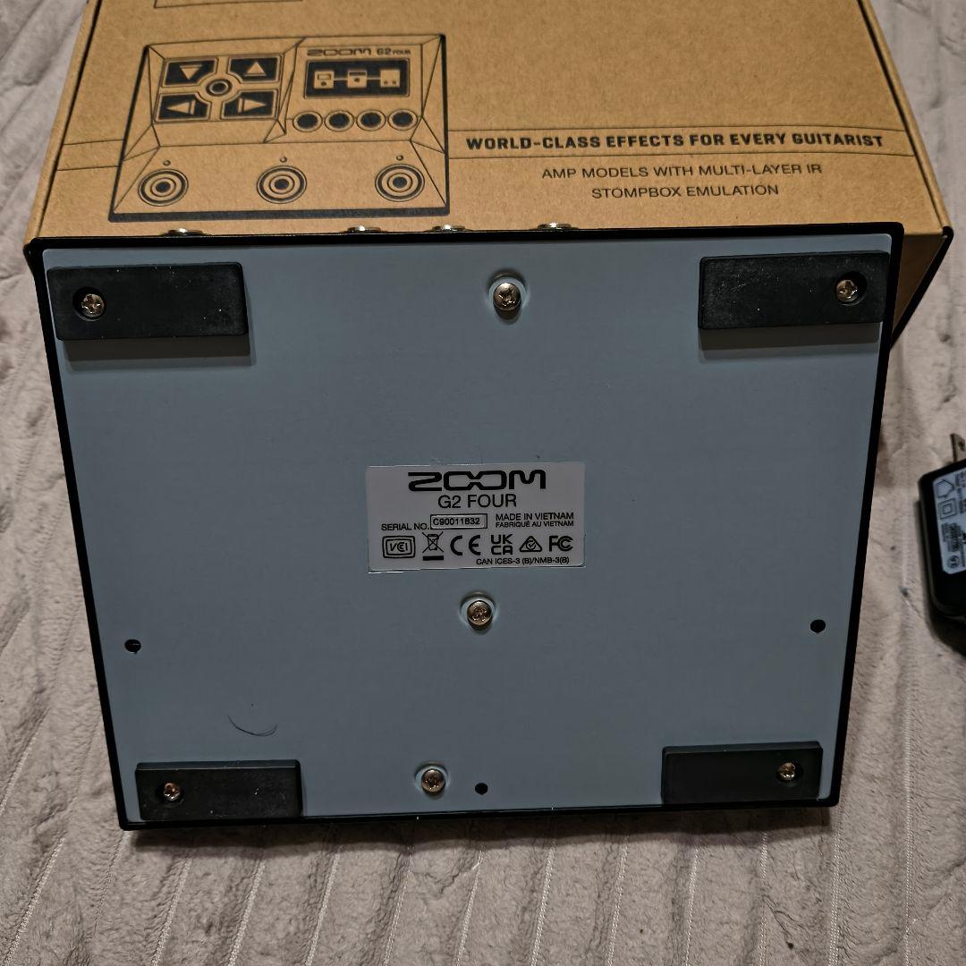 ZOOM G2 FOUR マルチエフェクター