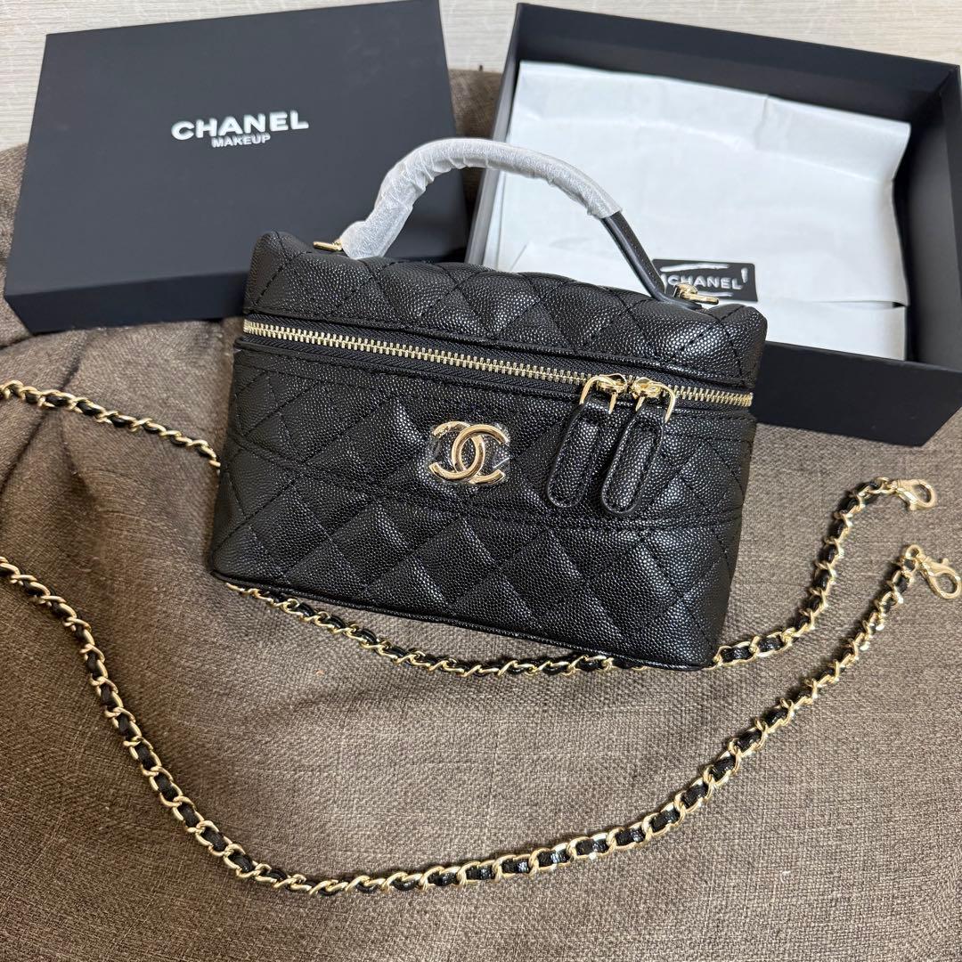 CHANEL MAKEUP バニティショルダーバッグ ノベルティギフト
