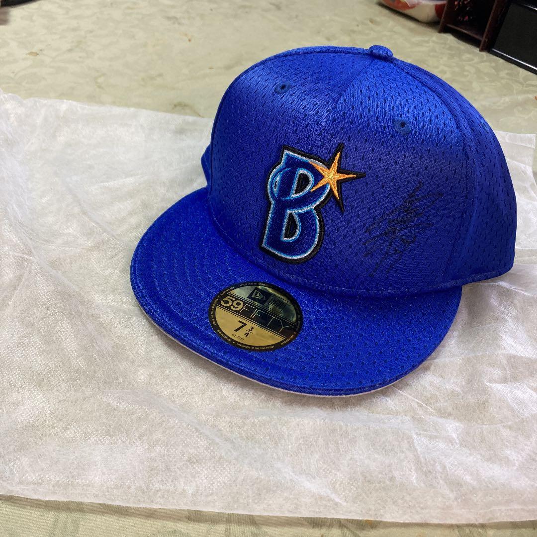 ベイスターズ　NEW ERA CAPセット　#39嶺井選手直筆サイン入り