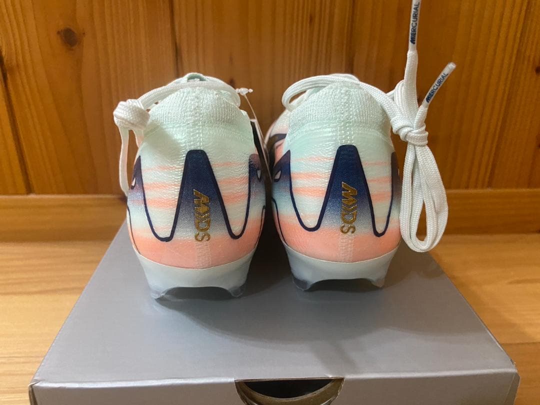 NIKE サッカースパイク 23センチ FZ1392-300