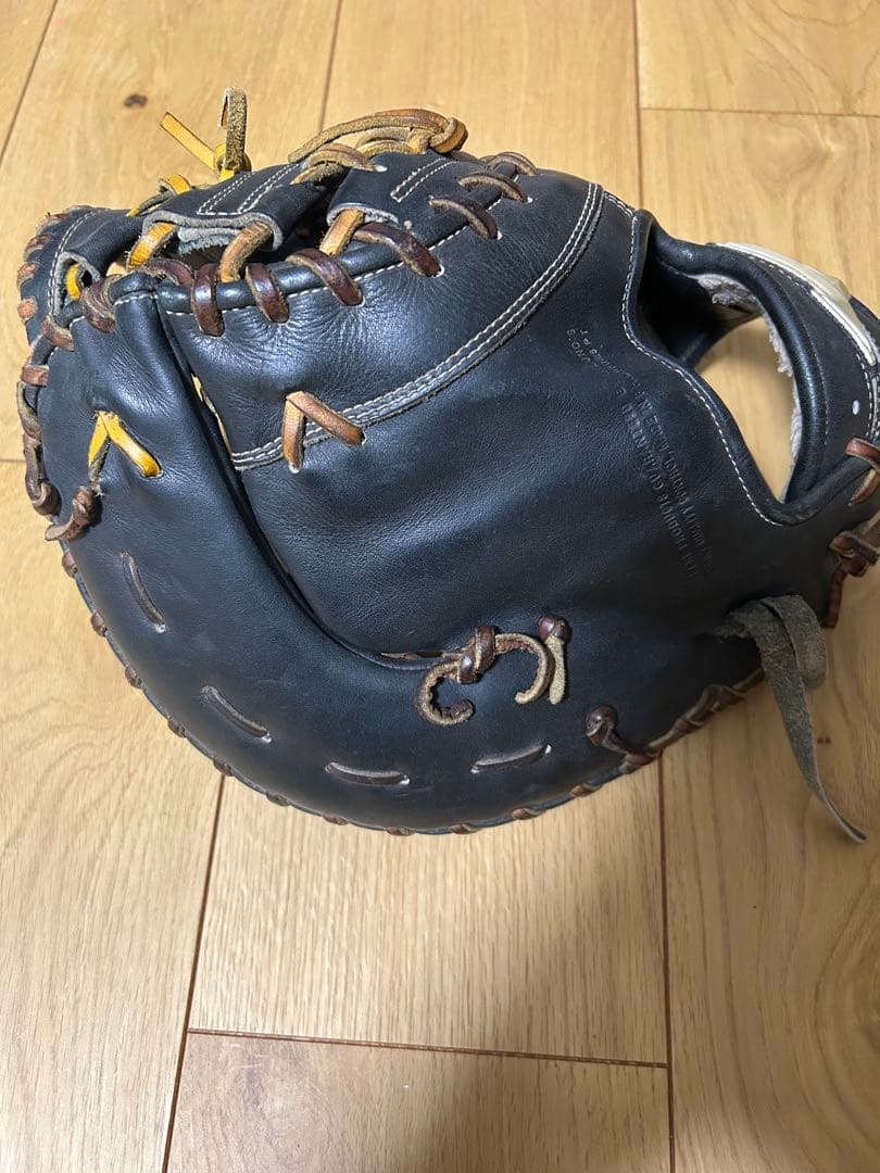 ミズノ　グローバルエリート　軟式用 右利き用　ファーストミット