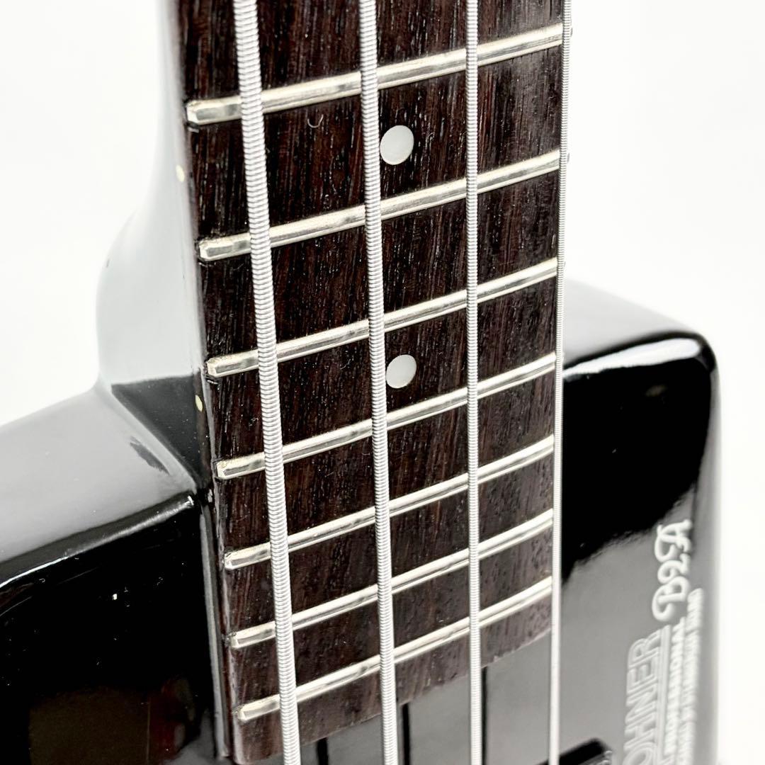 Hohner ヘッドレスベース B2A select製 EMG ピックアップ