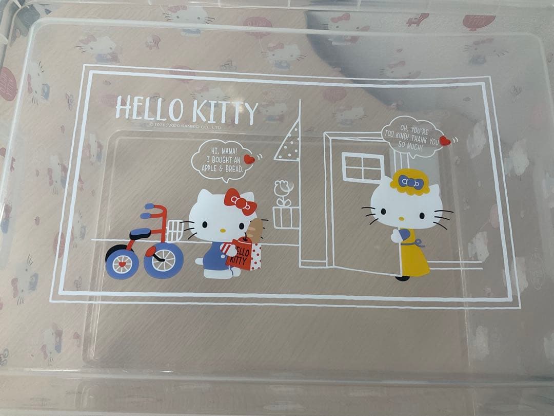 ハローキティ 収納ボックスとタオルセット