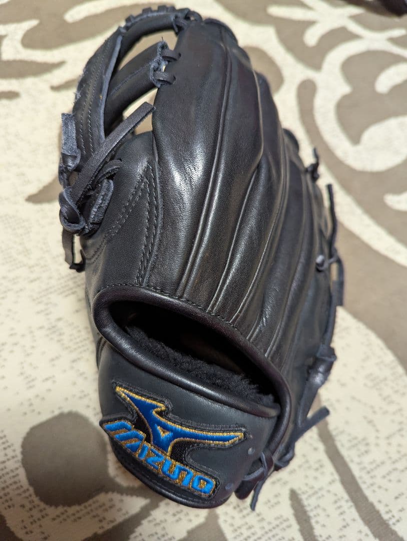 Mizuno 軟式グローブ 　内野　左投げ