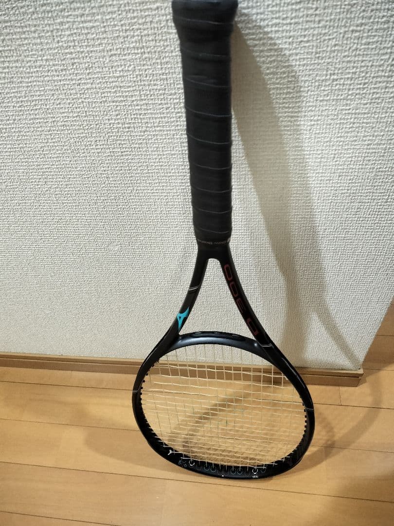 Mizuno D300 テニスラケット ナチュラルガット