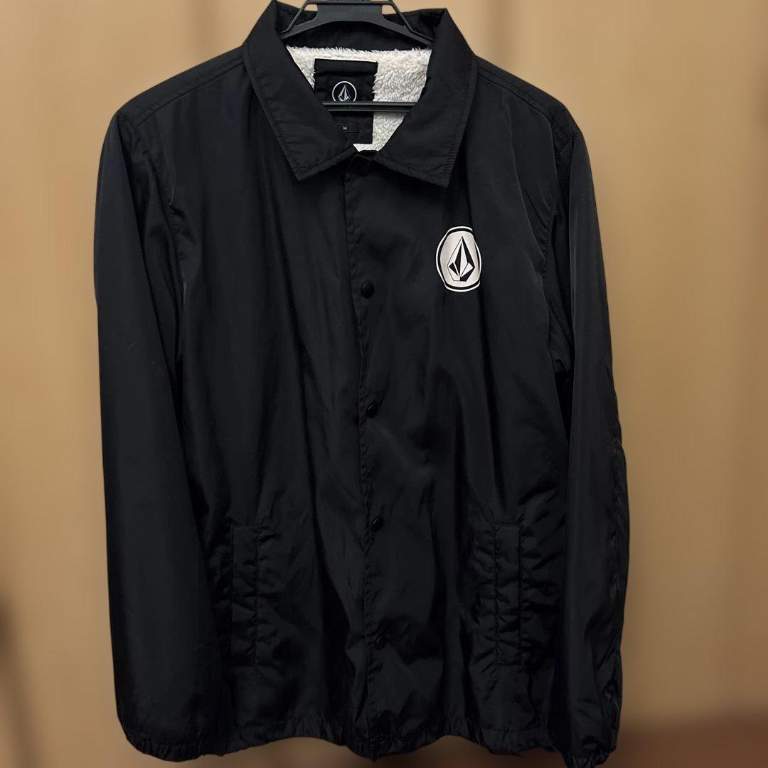 限定品Volcom ボルコム コーチジャケット ブラック ストリート