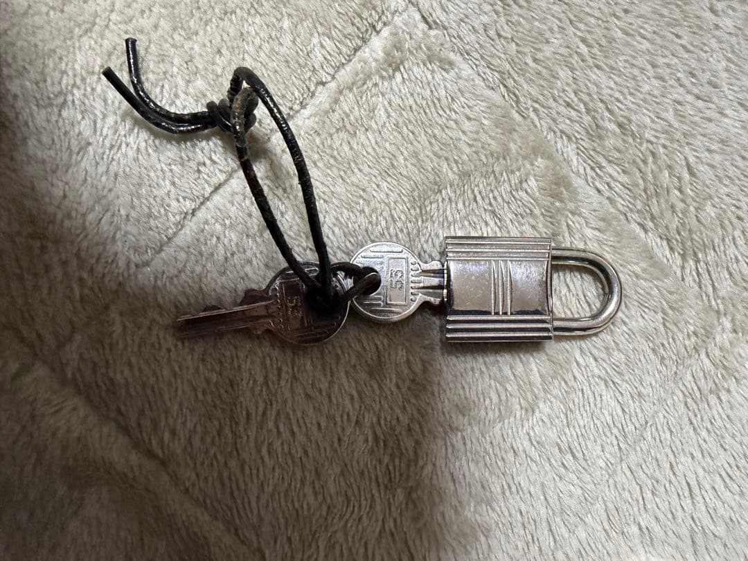 正規品　HERMES エルメス　カデナ　キー　鍵　パドロック