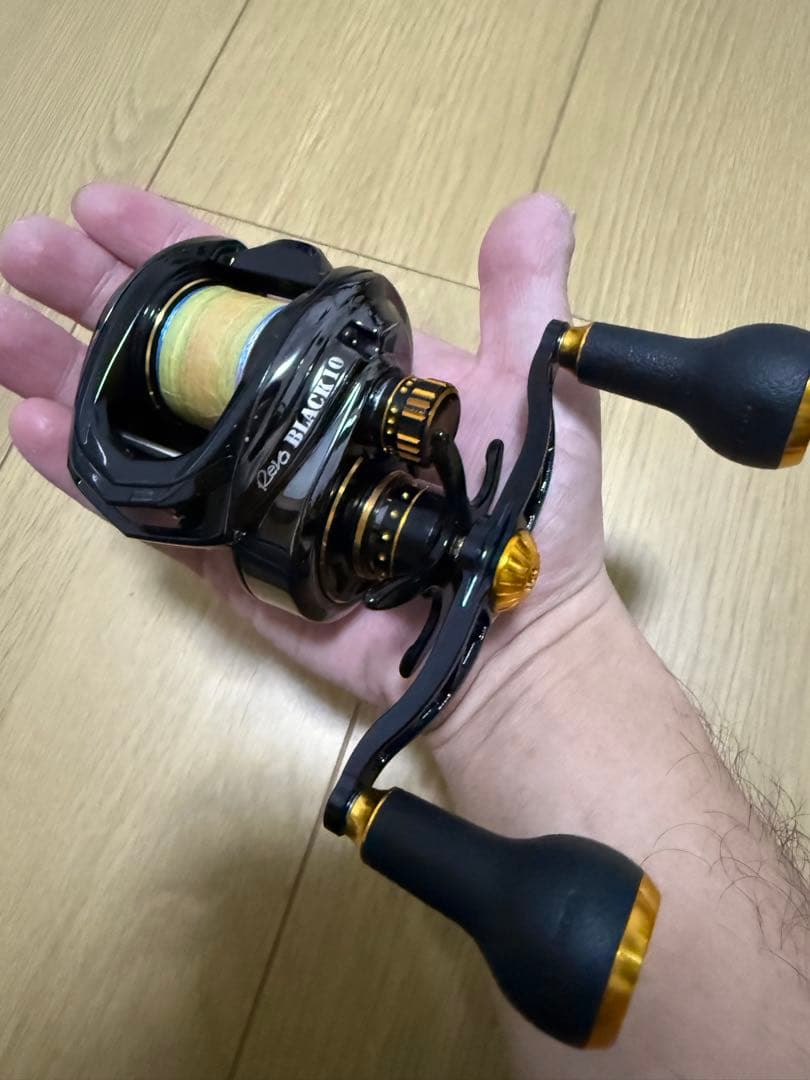 Revo ブラック10