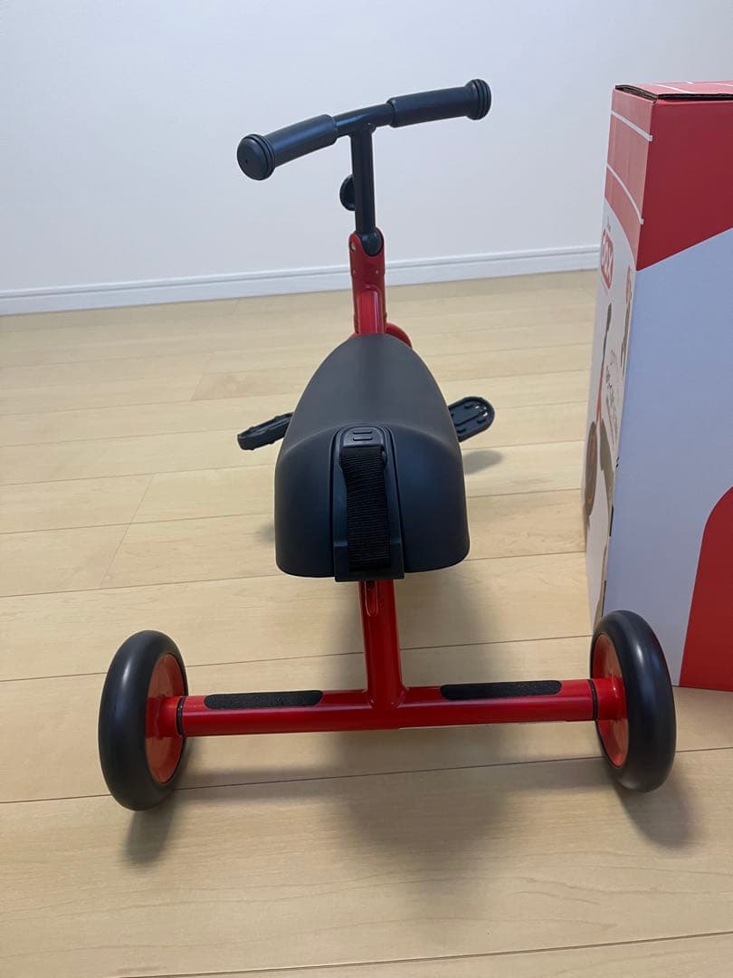 dax 赤い三輪車 ペダル付き