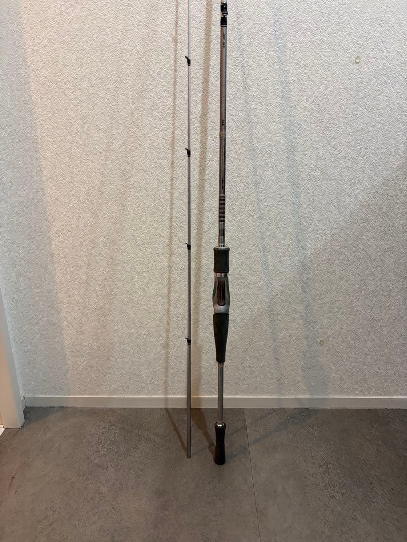 イッシー83 ハートランド　832MSB-SV AG21 ドットスリー